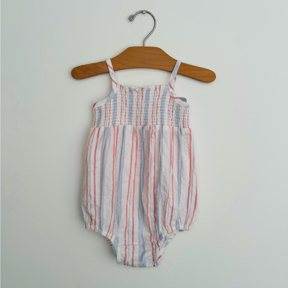 Splendid Baby Carnival Stripe Onesie Size 6-9 Months NWT - Picture 3 of 9